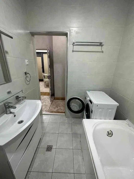 Сдается ШИКАРНАЯ квартира 2/7/9 в Чиланзар 17кв