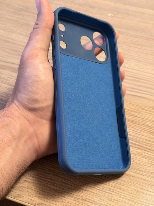 Husa iPhone 17 Pro Max silicon interior textil