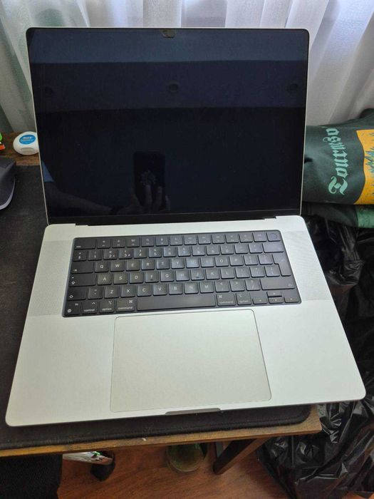 MacBook Pro 16 inch 2023 M2 Pro 16GB/500GB