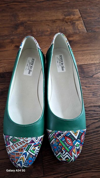 Естествена кожа. Нови.