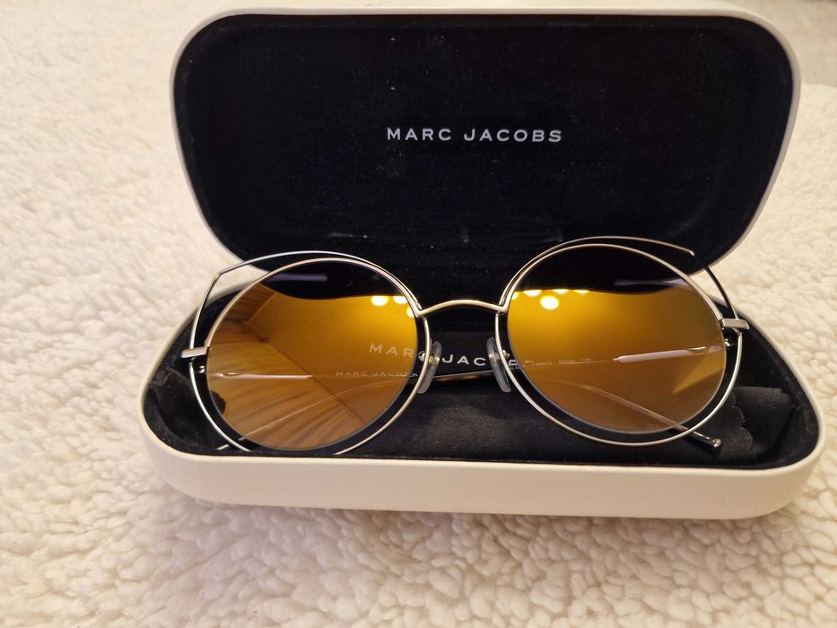 De Vanzare! Ochelari de soare dama Marc Jacobs