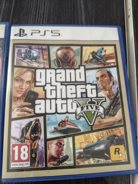 Продавам игри за PS5