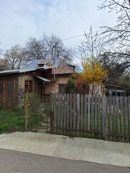 Vând casă + teren Breaza