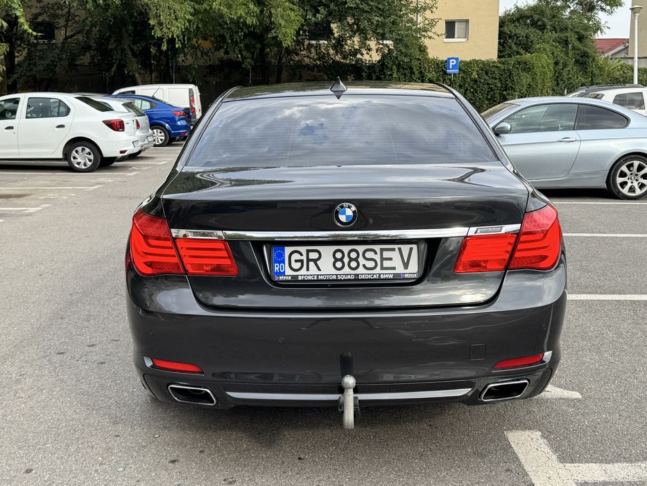 BMW Seria 7 2010 — imagine 5
