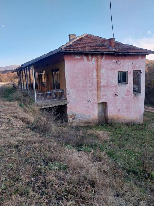 Търговски обект / Масивна Постройка