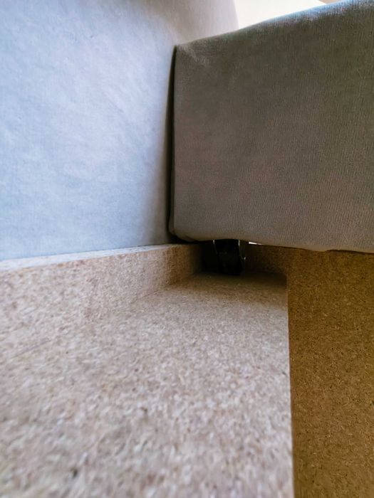 Диван, 1 мес. назад куплен