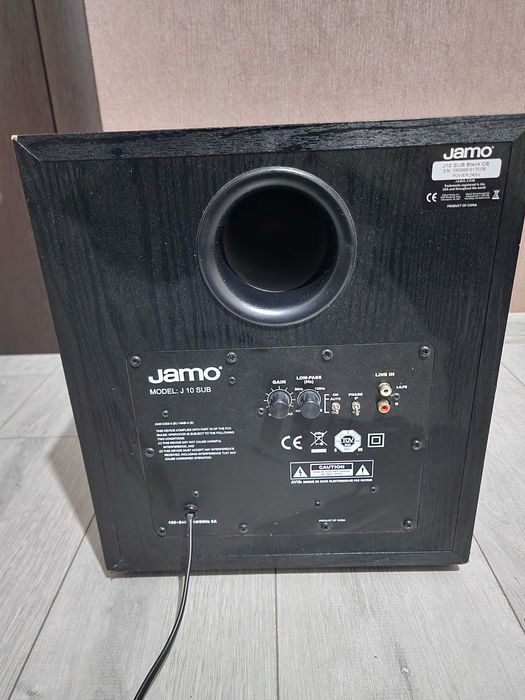 Ресивър за Домашно Кино Yamaha RX-V585 Jamo sub j 10
Колони Jamo S 807