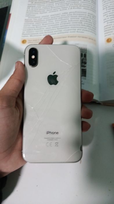 Продам два телефона