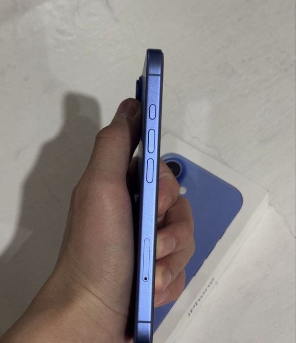 Продам айфон 16 128гб 90%