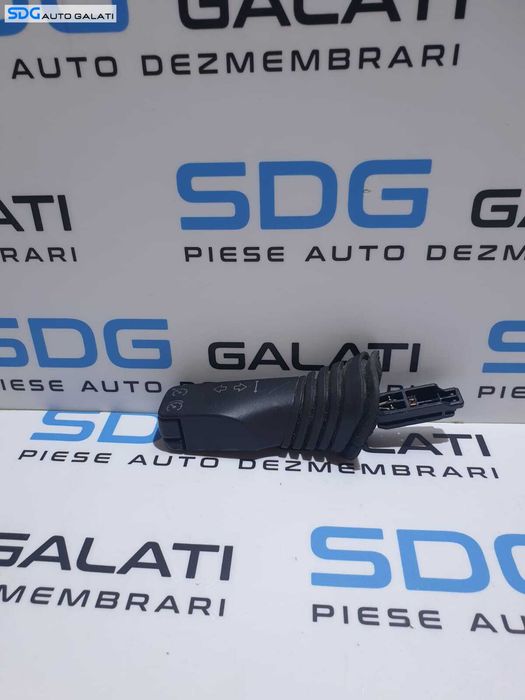 Maneta Semnalizare Tempomat Pilot Automat Opel Zafira B 2005 - 2014 Cod 24445282 [AV1488]