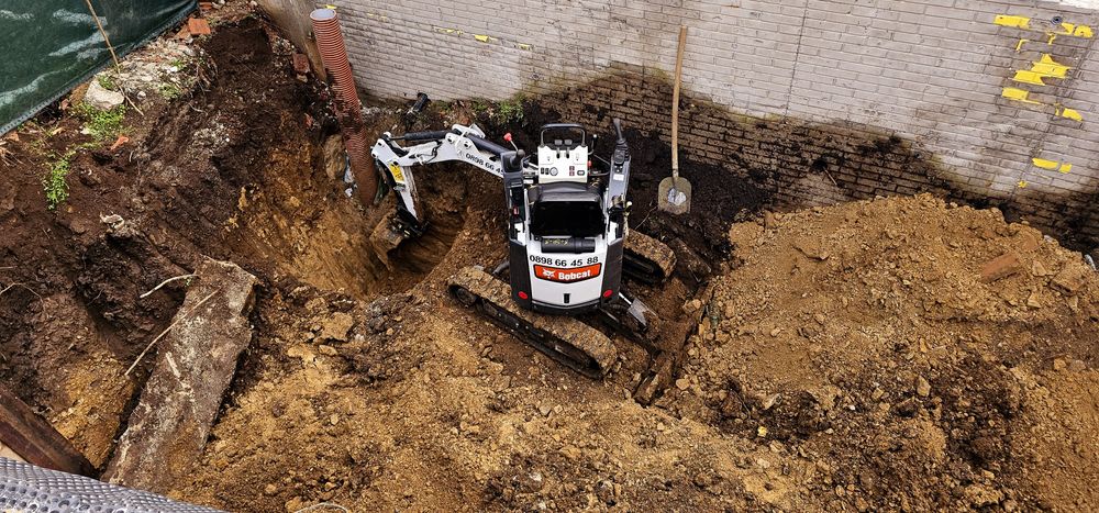 Услуги с мини багер Бобкат