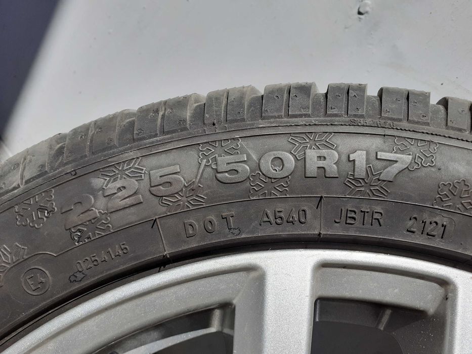 4 Roți Jante 17 aliaj 5x112 Mercedes 225/50 R17 M+S iarnă   și 2 anvelope M+S 215/55 R17 Bridgestone
