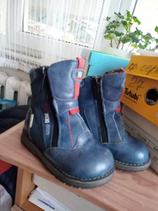 Обувь детская для мальчика. Почти даром!