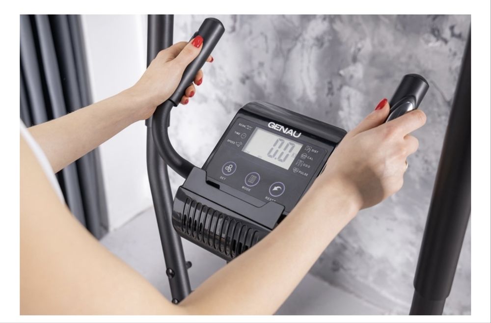 Эллиптический тренажер