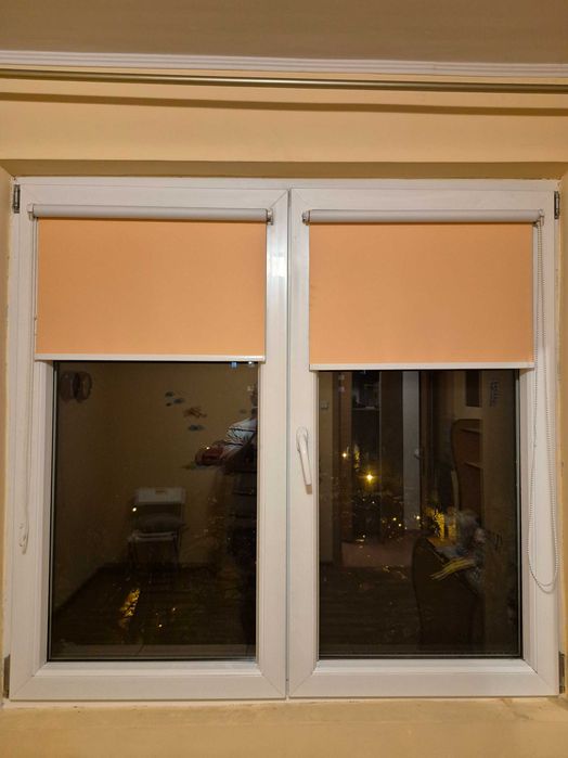 Jaluzele plise pentru fereastra/camera