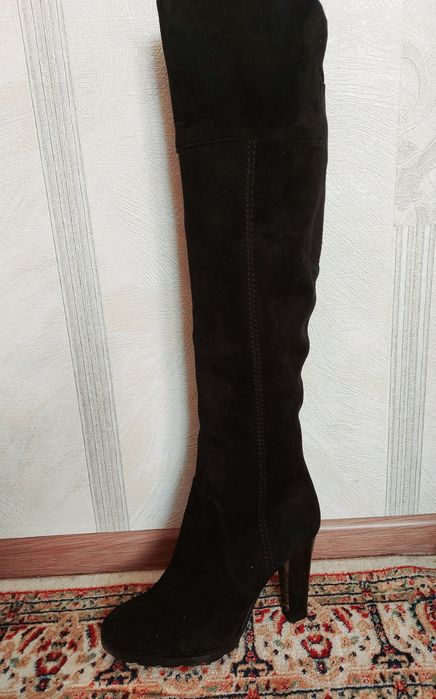 Замшевые ботфорты. 36-37 размер.