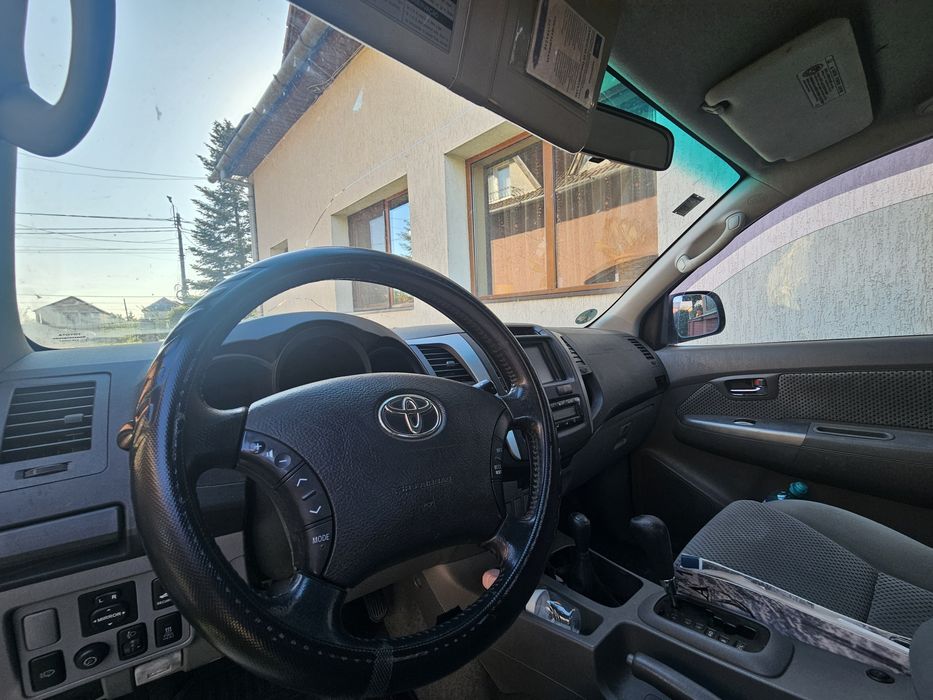 Tyota hillux unic proprietar