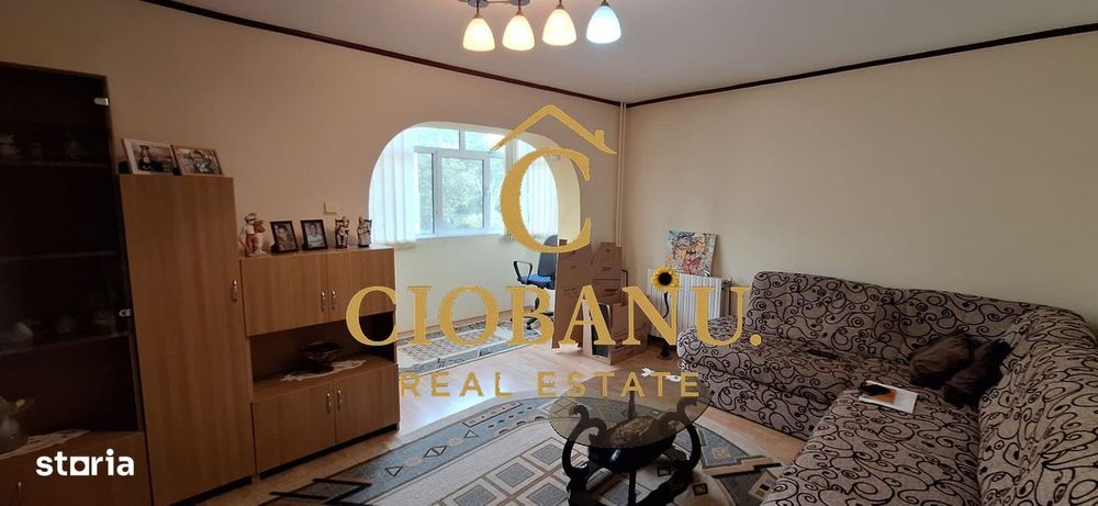 Apartament 3 camere etaj 2/4 DECMOMANDAT zona Rovine