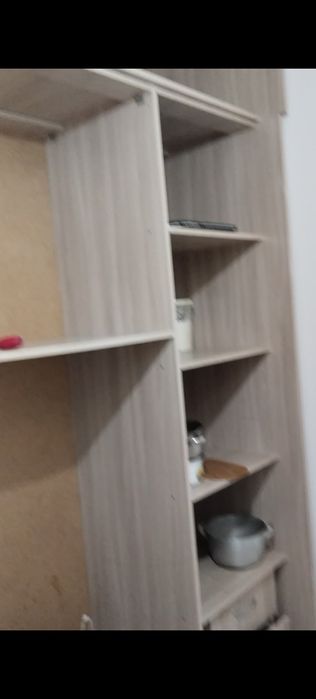 Шкаф купе для кладовки