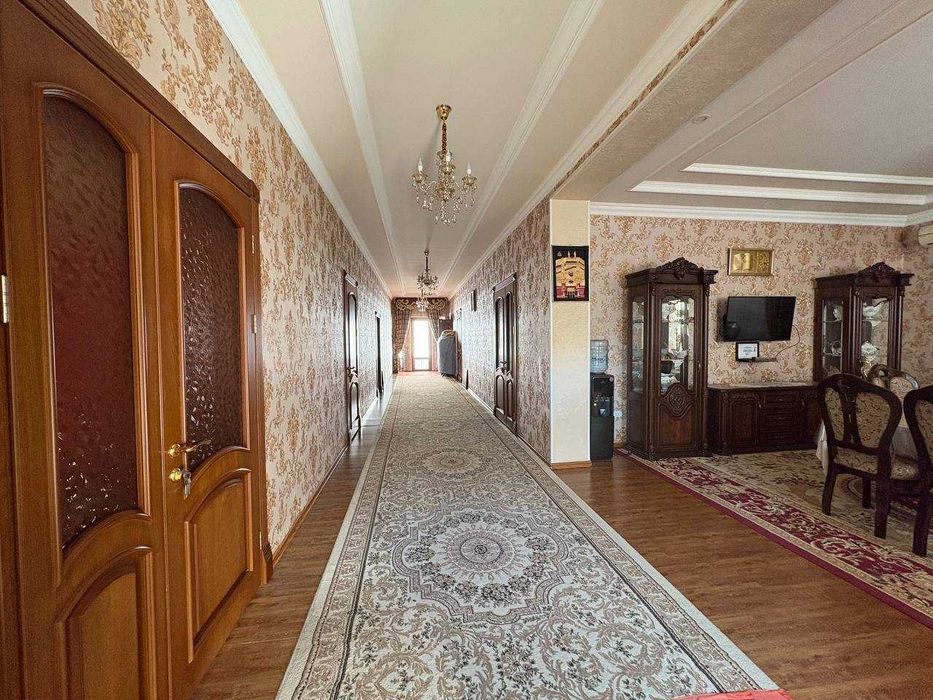 Тайёр уй сотилади 6 сотк 7 хона