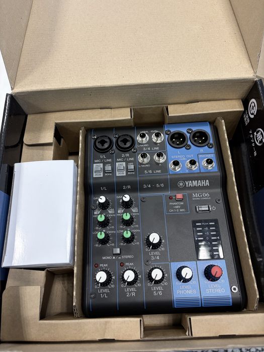 Mixer Yamaha MG06
