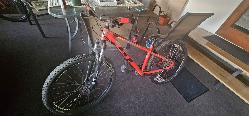 Vandbicicleta MTB cu roti 26 marime S