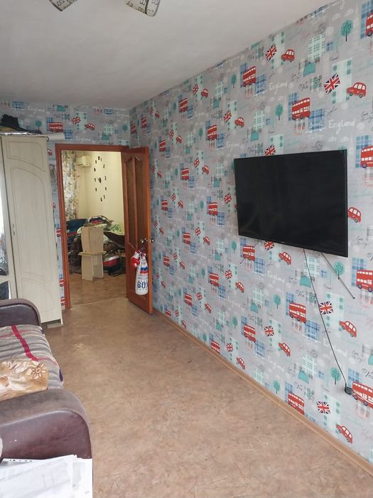 Продам 2 комнатную квартиру