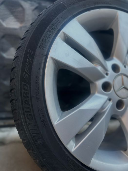 Оригинални лети джанти 17" за Mercedes с гуми Nexen 225/45 R17