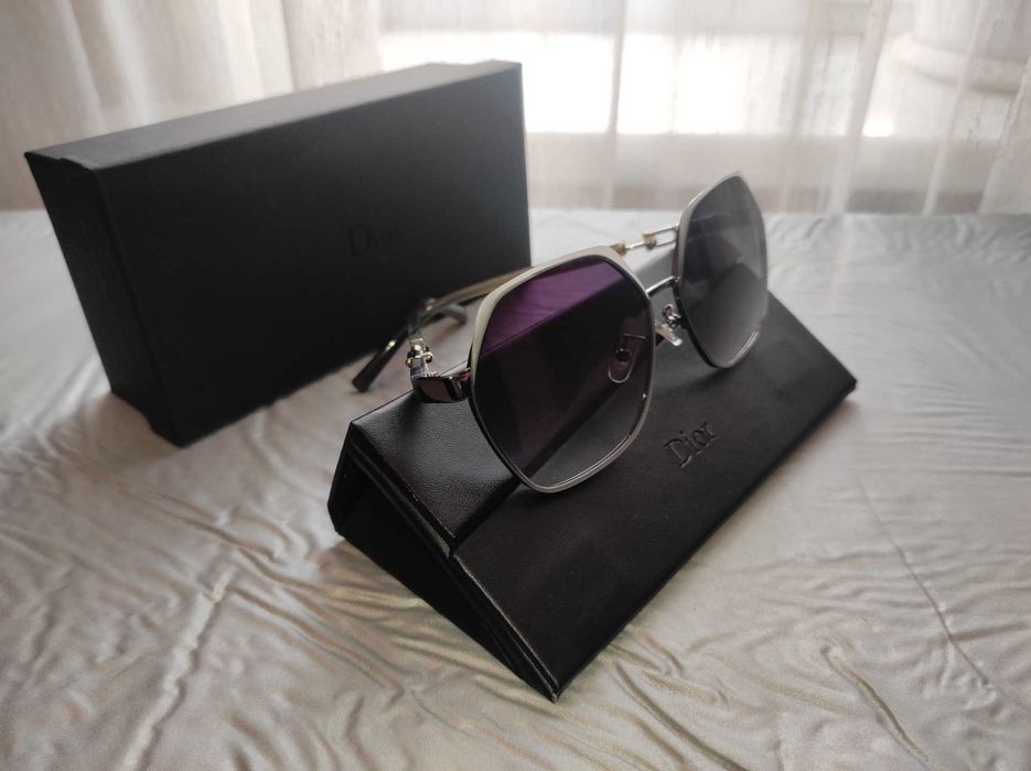 Солнцезащитный очки