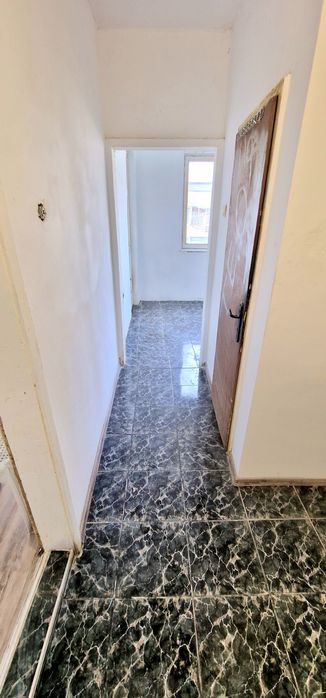 Продава се Тристаен апартамент в Търговище, Вароша - 75 кв.м за 850 €/кв.м - Снимка #3