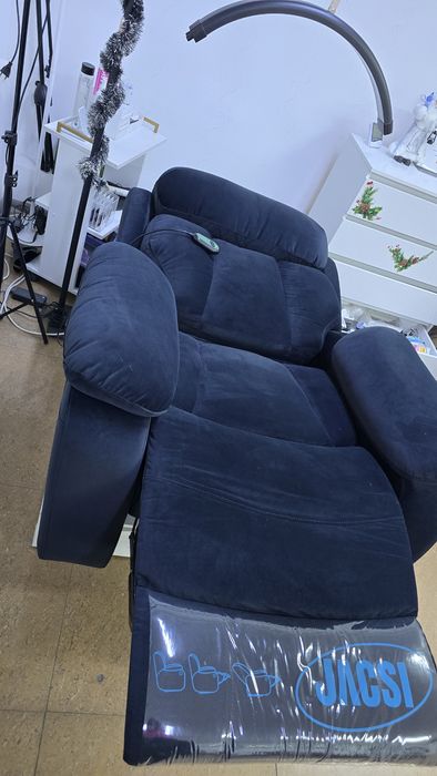 Продаются реклайнер