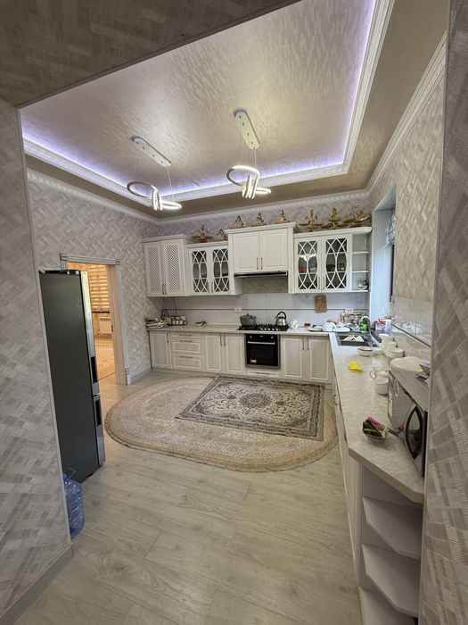 Коттедж 8 сотхли (кадастрда 6 сотх)