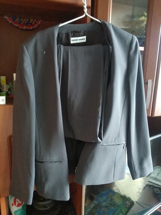 Костюм брючный..