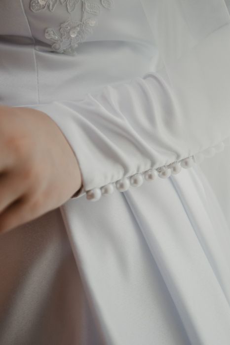 Rochie de mireasa albă și voal 3m