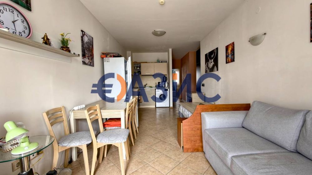 Продава се Двустаен апартамент в к.к. Слънчев бряг - 60 кв.м за 731 €/кв.м - Снимка #2