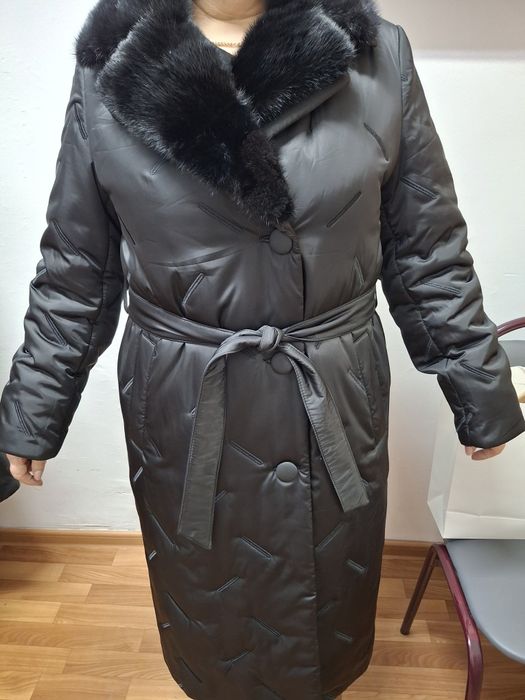 Продам пальто зимнее 80000