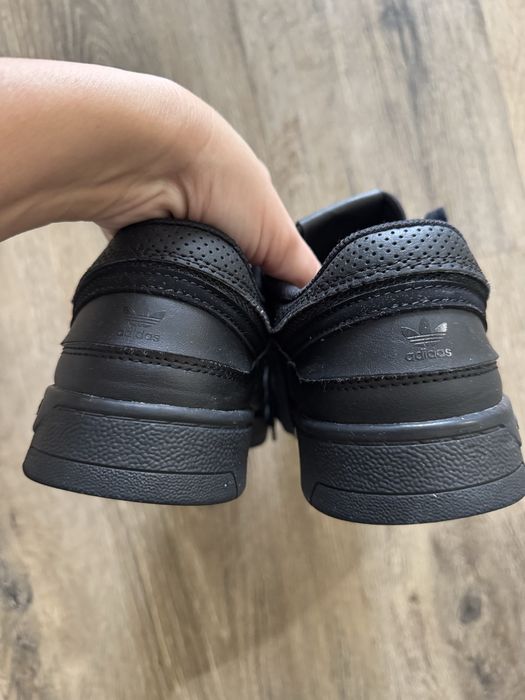 Маратонки Адидас/ Adidas