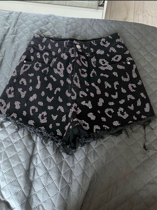 Дамски къси гащи