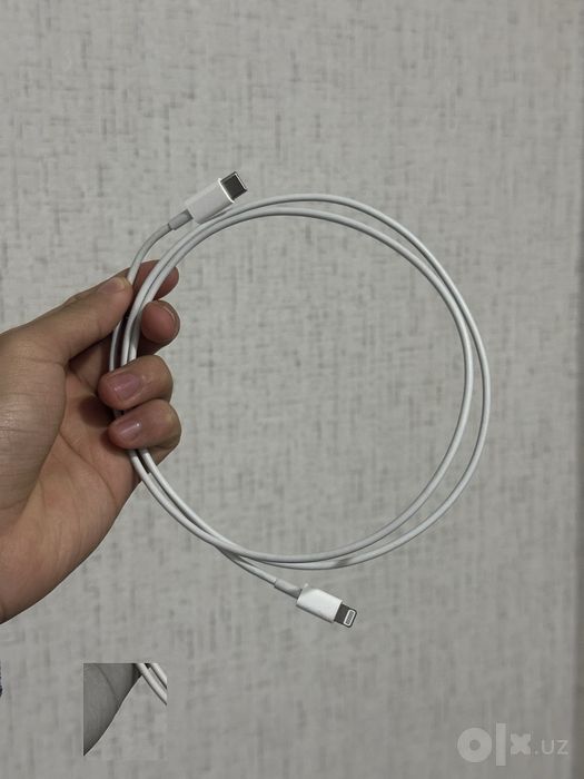 iPhone zaryadnik sotiladi