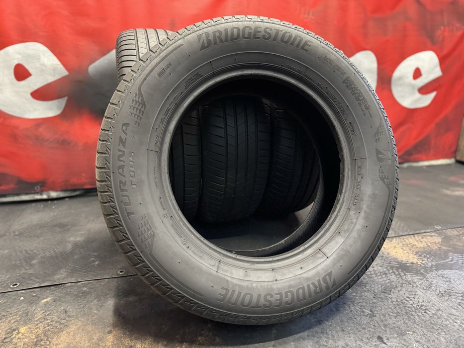 235 65 17, Летни гуми, Bridgestone TuranzaT005, 4 броя
