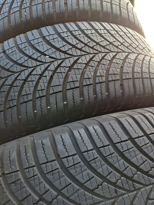 Гуми 215/55/18 Гудиар