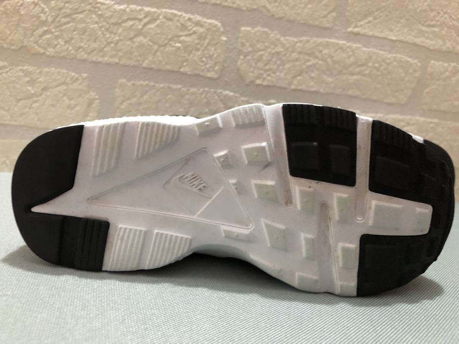 Adidasi Nike Huarache 28,5