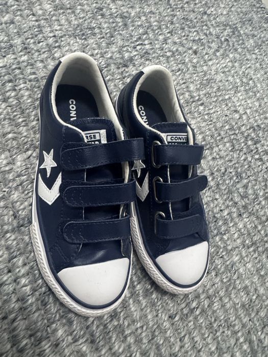 Vand adidasi CONVERS