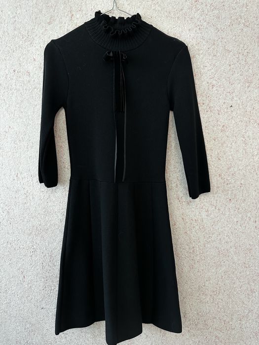 Рокля Zara, H&M, BCBG Maxazria