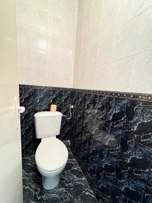 Продава се Тристаен апартамент в Велико Търново, Бузлуджа - 82 кв.м за 1330 €/кв.м - Снимка #9