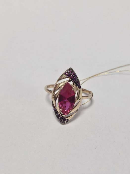 Золотое кольцо 585