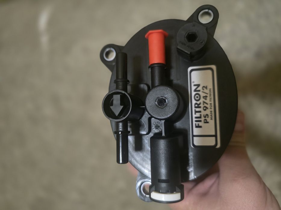 Горивен филтър Filtron PS 974/2 - чисто нов