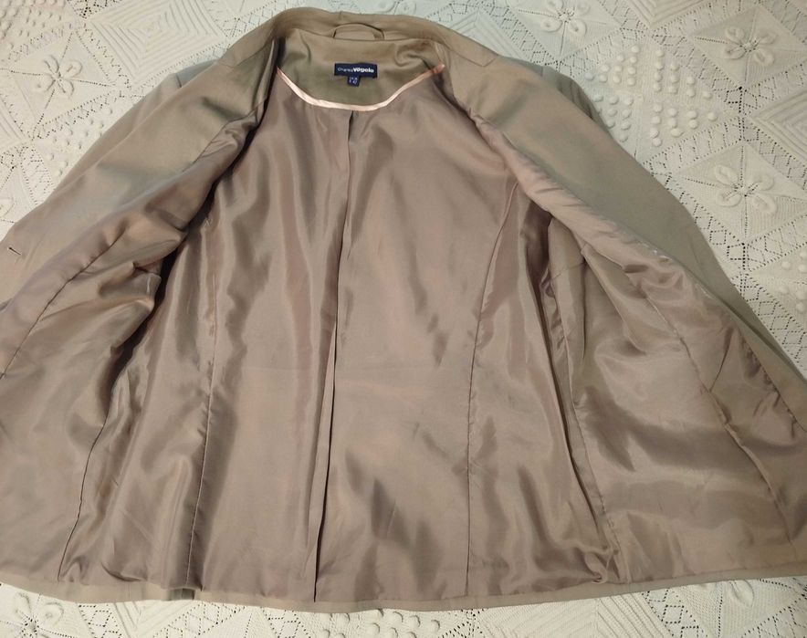 Бежово сако Charles VÖgele – размер L (№ 44)