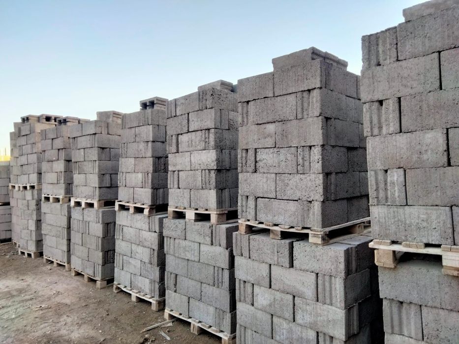 Продам кирпич СКЦ