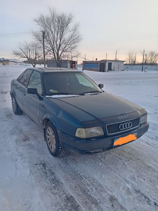 Продам ауди б4..